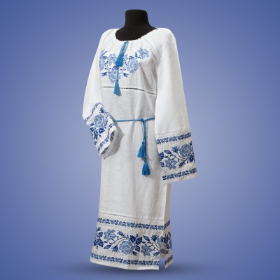 Embroidered dress "Roses" blue on white